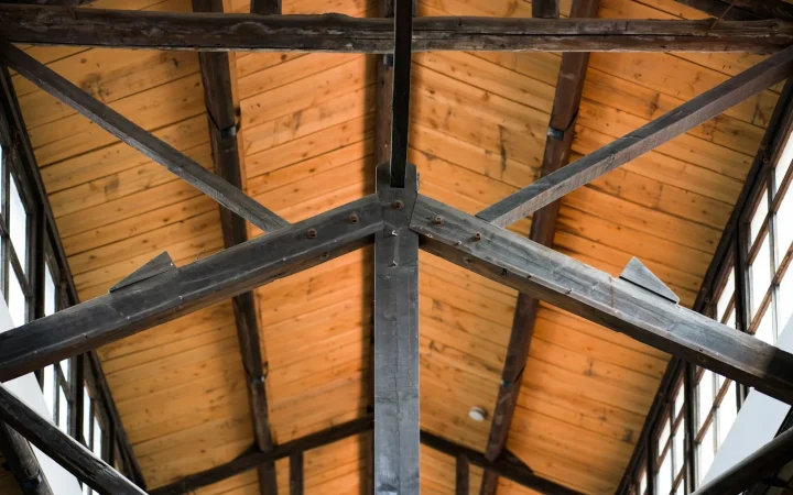 Ceiling Height and Atmos: What Works