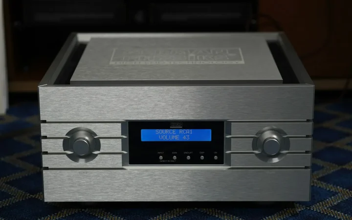 Soundbar vs AV Receiver: Which to Buy