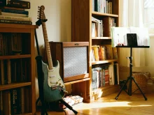 Adding Wireless Rear Speakers to a Soundbar